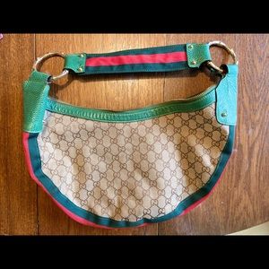 Pre-owned authentic Gucci Hobo bag